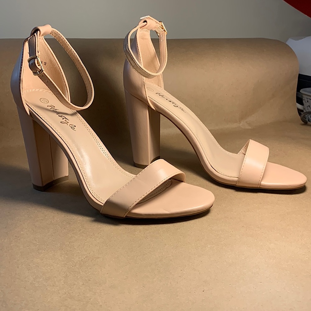 Herstyle Rosemmina Womens Open Toe Ankle Strap Chunky Block Heel Sandals 10M
